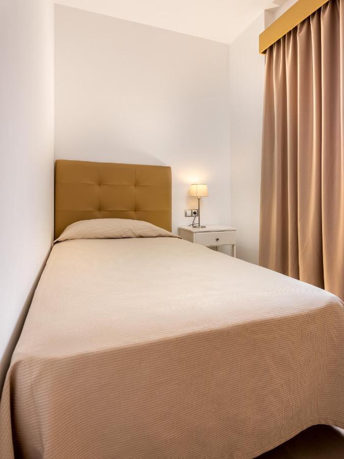 Apartamentos Las Palmeras Puerto De Mogan Luaran gambar